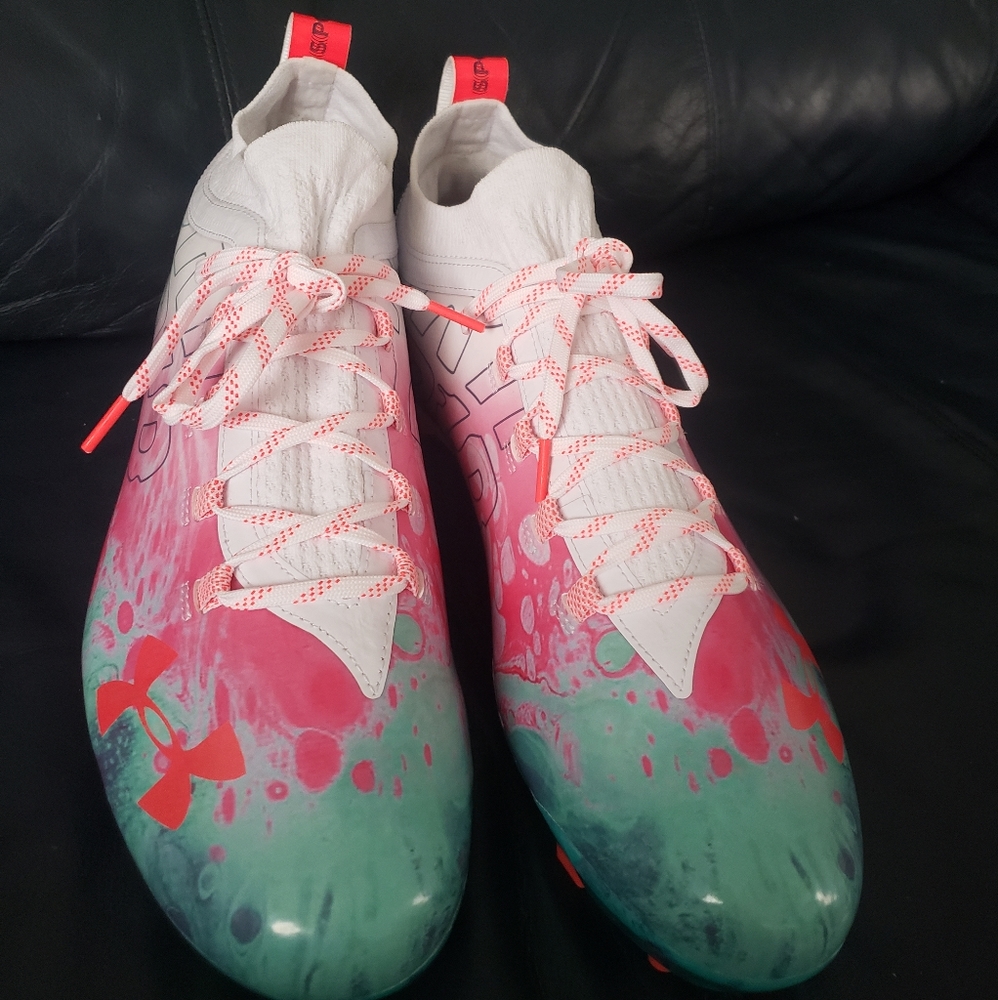 Under Armour Spotlight Lux LE Drip art3023382-100.
